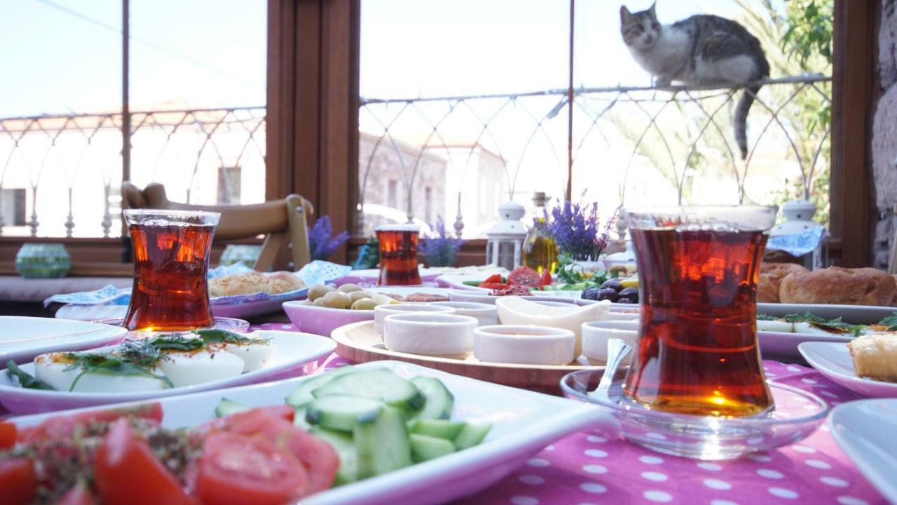 Fikretbey Konagi Hotel Ayvalı Exterior foto
